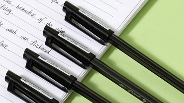 Smudge-Proof Gel Pens: How DELI Quick Dry Pens Solve Smudging Problems